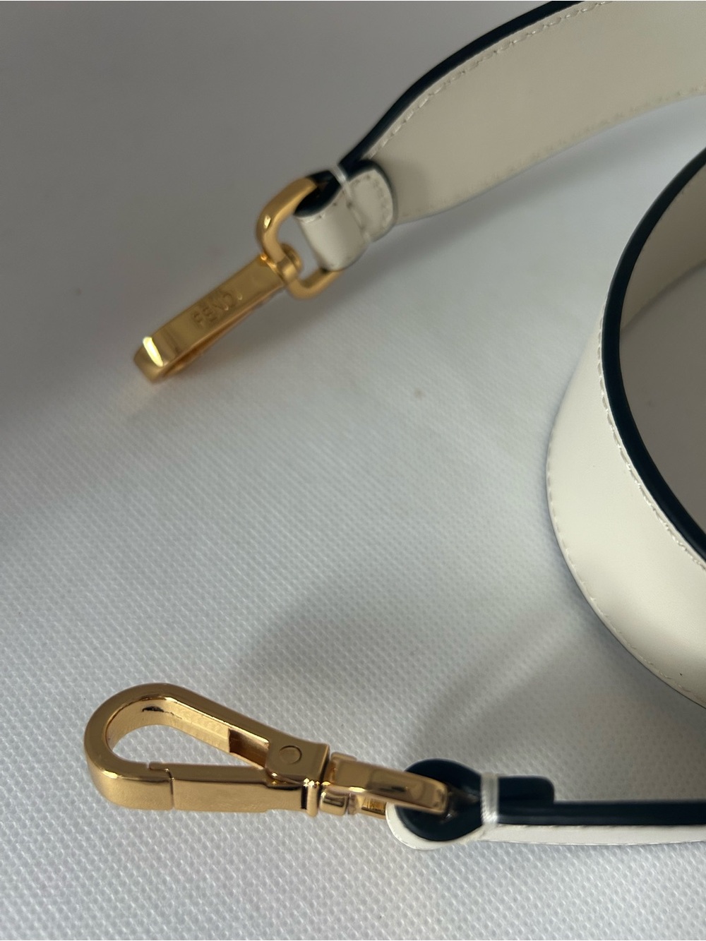 Fendi Cream Leather Bag Strap with Gold Swivel Hardware - Picture 3 of 4